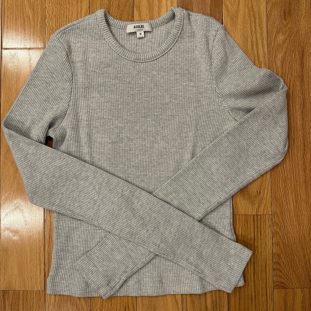 Gray Ribbed Long Sleeve Sweater